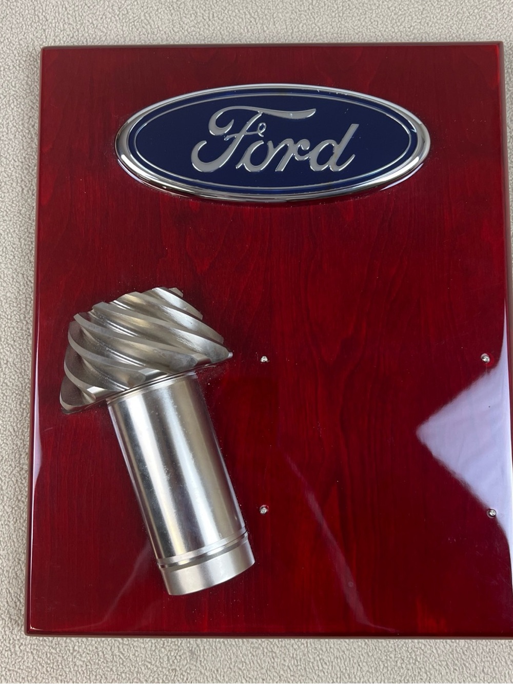 Ford Logo Pinion Gear Plaque. Red Polished Wood, Metal Gear. Trophy. 13 x10.5